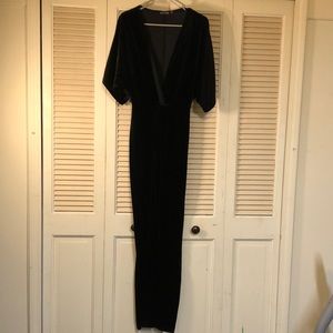 Black Velvet Dress - PrettyLittleThing